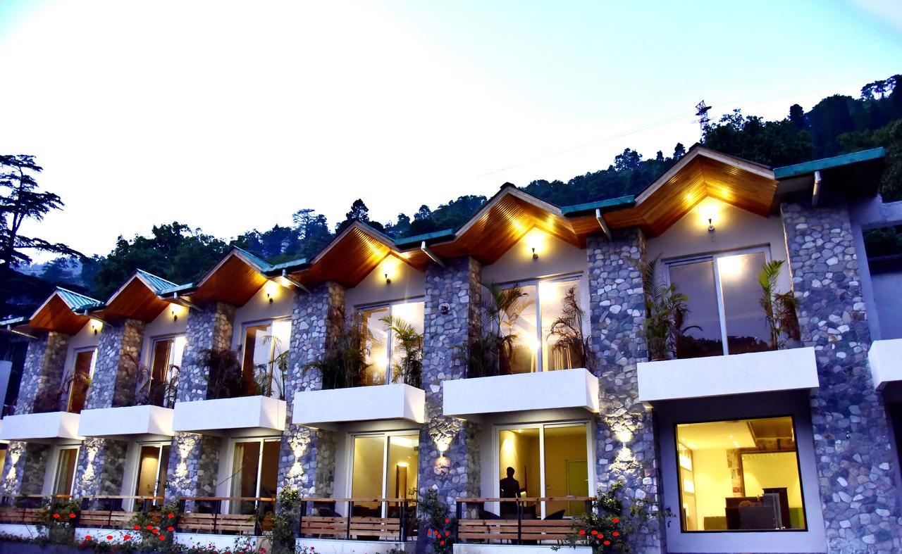 Season Hotel Найнітал Екстер'єр фото